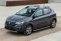 Dacia Sandero 2021- Seitenschweller Tayga Grey (2 Stk., Aluminium) Foto 1