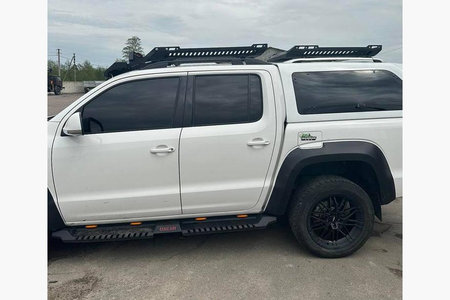 Volkswagen Amarok 2010-2022 Seitenstufen Dakar V2 mit LED (2 Stk, Metall) Foto 6