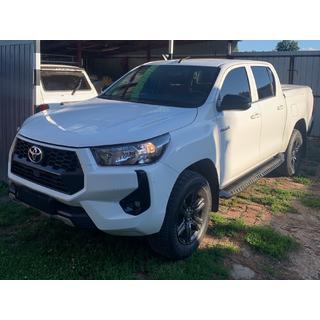 Seitenstufen Dakar V1 ohne LED (2 Stk, Metall) Toyota Hilux 2015- Foto 4