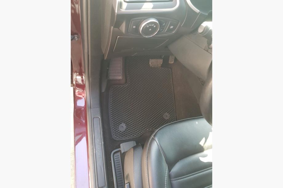 Ford Edge 2014-2024 EVA Fußmatten (schwarz) Image