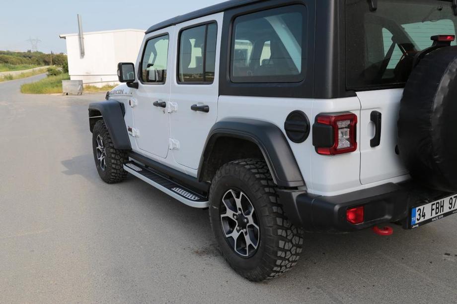 Jeep Wrangler 2018- Seitenschweller Tayga V2 (2 Stk., Aluminium) Image