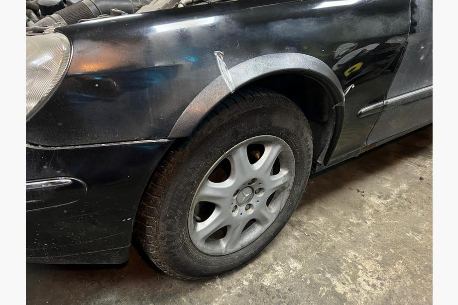 Mercedes S-class W220 1998-2005 Kotflügelverbreiterungen (4 Stk, schwarz, ABS-Kunststoff) Image