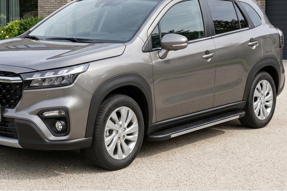 Suzuki SX4 S-Cross 2021- Seitenschweller Bosphore Grey (2 Stk., Aluminium) Image