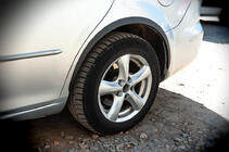 Mazda 6 2003-2008 Kotflügelverbreiterungen (SD-SW) (4 Stk, schwarz, ABS-Kunststoff) Foto 4