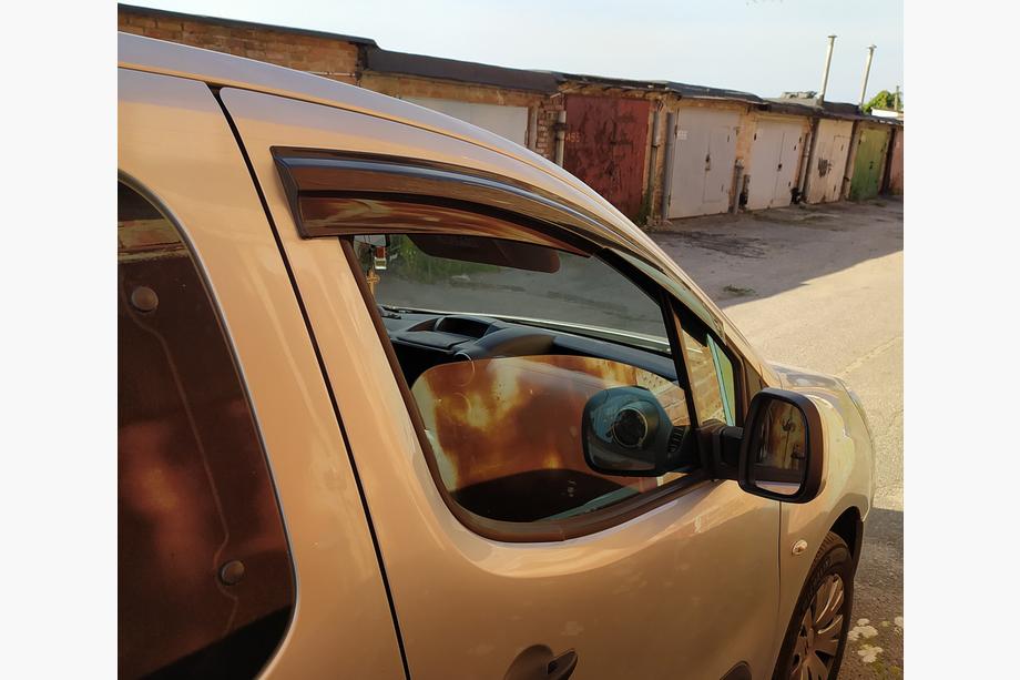 Citroen Berlingo 2008-2018 Windabweiser (2 Stk., Sunplex Sport) Image