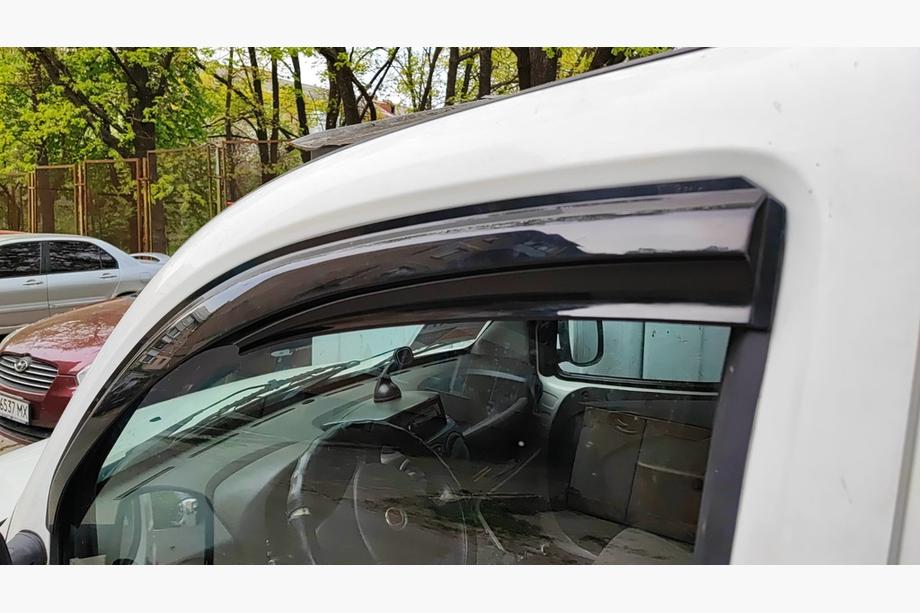 Fiat Doblo I 2005-2010 Windabweiser (2 Stk., Sunplex Sport) Image