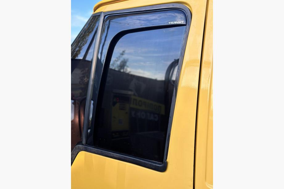 Ford Transit 2000–2014 Windabweiser G-Typ (2 Stk., Sunplex Sport) Image