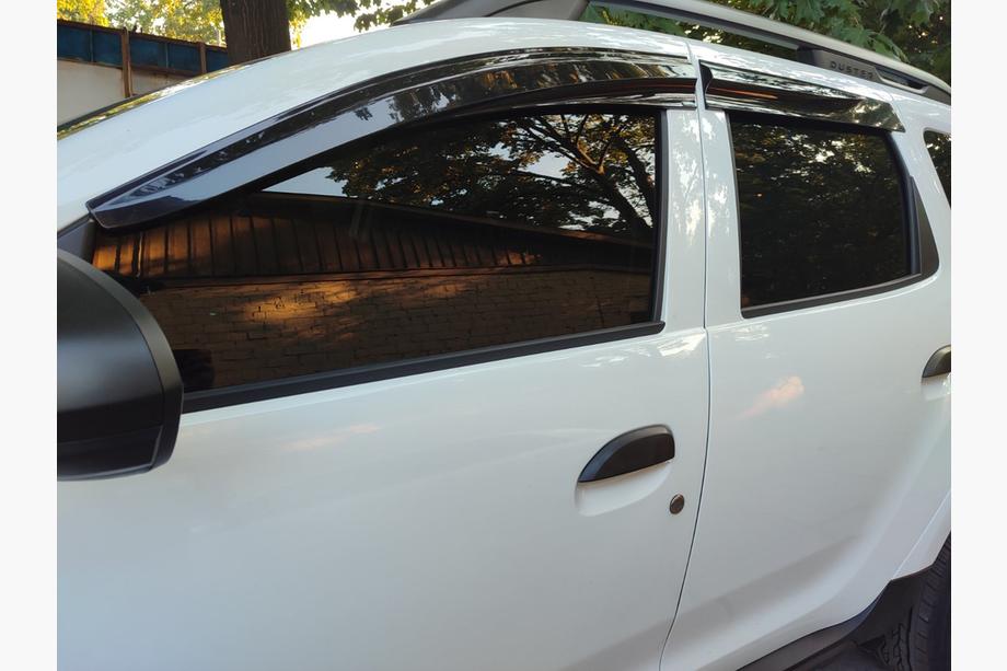 Dacia Duster 2018-2024 Windabweiser (4 Stk., Sunplex Sport) Image