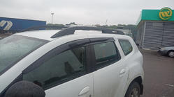 Renault Duster 2018-2024 Windabweiser (4 Stk., Sunplex Sport) Foto 3