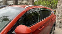 Hyundai Tucson TL 2016-2021 Windabweiser (4 Stk., Sunplex Sport) Foto 1