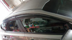 Kia Optima 2010-2016 Windabweiser (4 Stk., Sunplex Sport) Foto 2