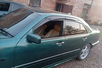 Mercedes E-class W210 1995-2002 Windabweiser SD (4 Stk., Sunplex Sport) Foto 2