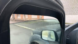 Nissan Navara 2006-2015 Windabweiser (4 Stk., Sunplex Sport) Foto 5