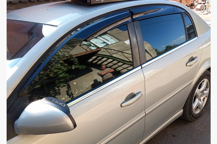 Opel Vectra C 2002-2008 Windabweiser SD (4 Stk., Sunplex Sport) Foto 9