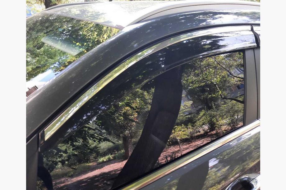 Hyundai Tucson TL 2016-2021 Windabweiser mit Chromleisten (4 Stk., Sunplex Chrome) Image