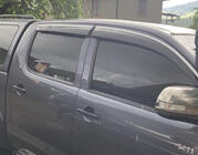 Toyota Hilux 2006-2015 Windabweiser mit Chromleisten (4 Stk., Sunplex Chrome) Foto 2