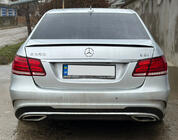 Mercedes E-class W212 2009-2016 Heckspoiler Lippe (Sunplex, Schwarz) (130,5cm x 5,8cm) Foto 3