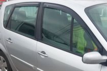 Renault Scenic/Grand 2003-2009 Windabweiser (4 Stk, HIC) Foto 9