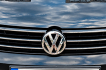 Volkswagen Passat B8 2015-2023 Frontemblem (2015-2018) 3G0853601B Foto 1