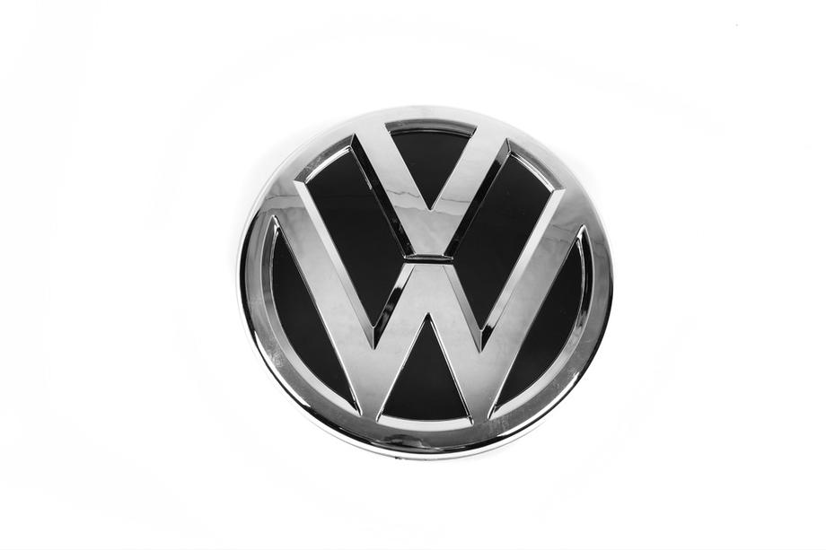 Volkswagen Passat B8 2015-2023 Frontemblem (2019-2020) Image