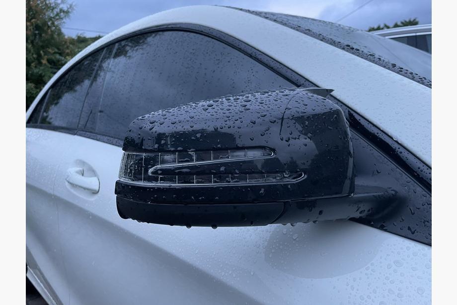 Mercedes GLK class X204 2008-2015 Spiegelabdeckungen AMG-Look (2 Stk) Image