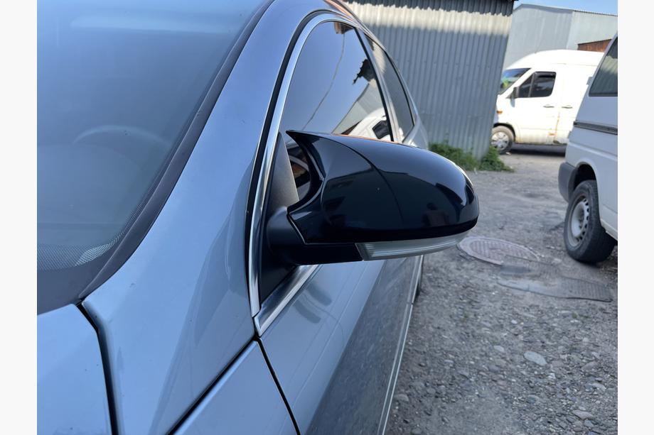 Volkswagen Passat B6 2006-2012 Spiegelabdeckungen RLine-Look (2 Stk) Image