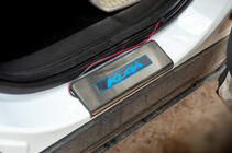 Ford Kuga/Escape 2013-2019 Einstiegsleisten Libao LED (4 Stk, Edelstahl) Foto 3