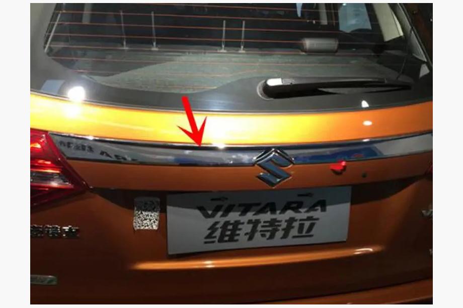 Suzuki Vitara 2015- Chromleiste über dem Kennzeichen Libao (ABS) Image