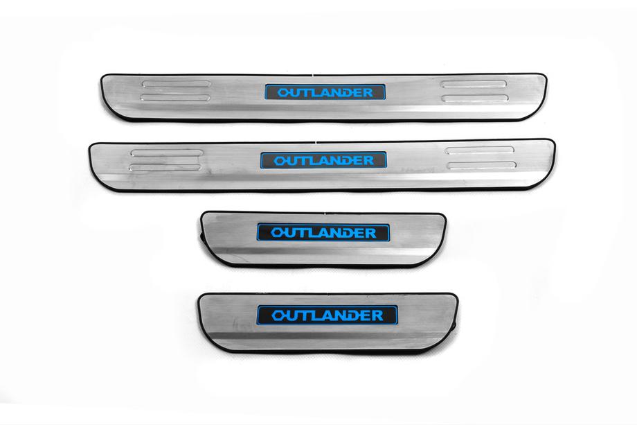 Mitsubishi Outlander 2012-2021 Einstiegsleisten Abdeckung Libao (4 Stk, Edelstahl) Image