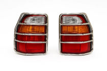 Toyota Land Cruiser 100 1998-2007 Rückleuchten Schutzblenden Chrom (für Land Cruiser 105) Foto 1