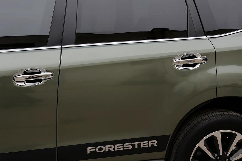 Subaru Forester 2013-2018 Chrom Unterlagen für Türgriffe Libao (4 Stk, Kunststoff) Image