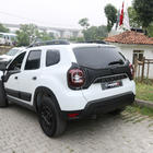 Renault Duster 2018-2024 Kunststoffabdeckung für Kofferraumklappe (3-teilig) Foto 2
