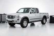 Ford Ranger 2002-2006 Seitenschweller RedLine V1 (2 Stk., Aluminium) Foto 1
