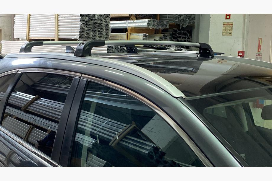 Honda CRV 2012-2016 Dachträger für integrierte Reling Strong (2 Stk) Image