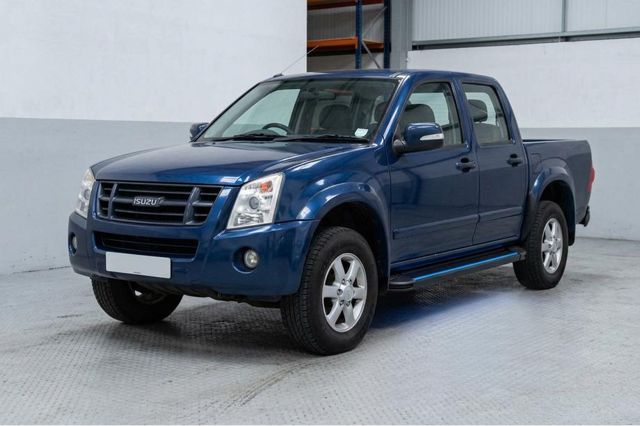 Isuzu D-Max 2002-2011 Trittbretter Maya Blue (2007-2012, 2 Stk., Aluminium) Image