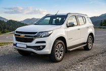 Chevrolet Trailblazer 2012-2019 Seitenschweller BlackLine (2 Stk., Aluminium) Foto 1