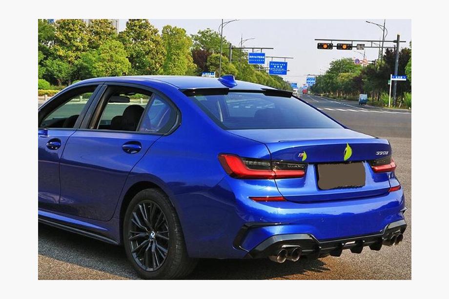 BMW 3 Series G20/G21 2018- Heckscheibenblende LIP (1234 Upgrade, Schwarz) Foto 2