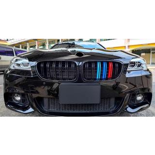 Nieren M-Look (M-Color) BMW 5 Series F10/F11 2010–2016 Foto 3