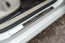 Volkswagen Golf 7/E-Golf 2012-2020 Einstiegsleisten OmsaLine V2 (4 Stk, Edelstahl) Foto 1