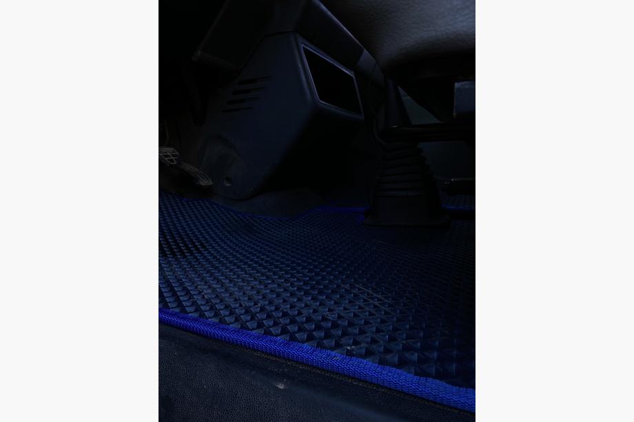 Volkswagen T4 Transporter 1990-2003 EVA Fußmatten (Blau) Foto 8