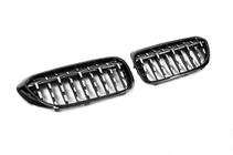 BMW 5er G30/G31 2017–2023 Diamond Silver V2 Nieren (2017-2020, Schwarzer Rahmen) Foto 4