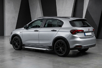 Fiat Tipo Cross 2021- Trittbretter Allmond Grey (2 Stk., Aluminium) Foto 1