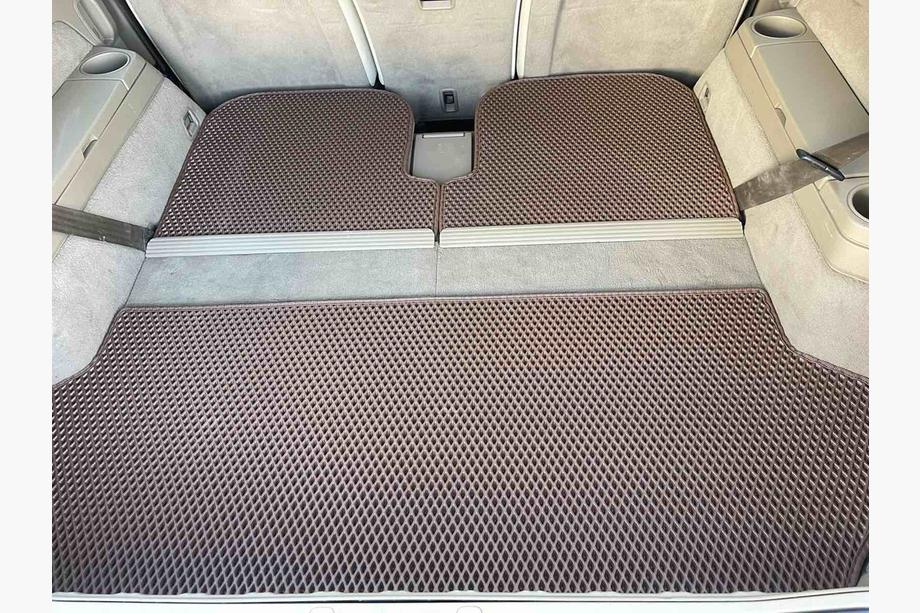 Volvo XC90 2002-2014 Kofferraummatte 3-teilig (EVA, ziegelrot) Foto 1