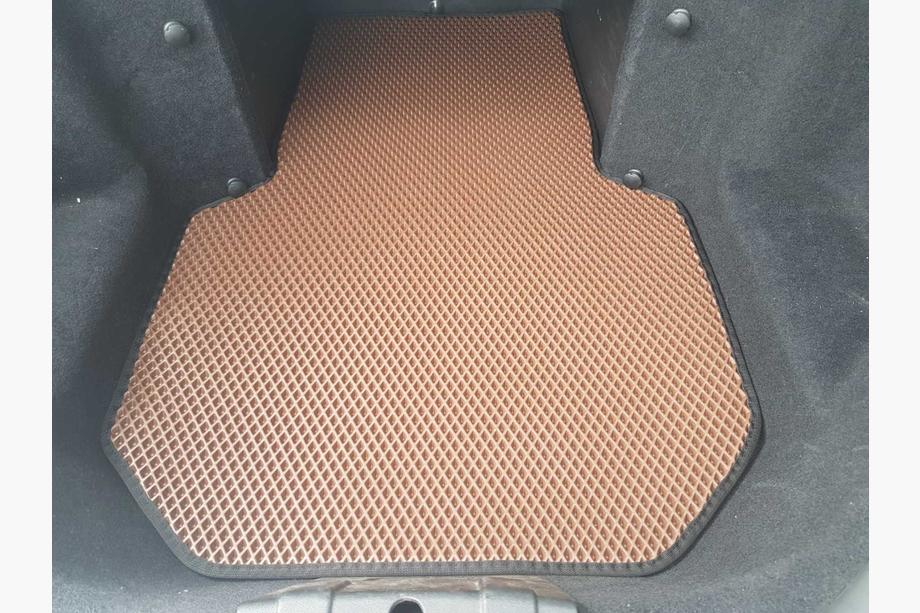 Tesla Model S 2012– Vordere Kofferraummatte EVA (2WD, 2012-2021, Ziegelrot) Image