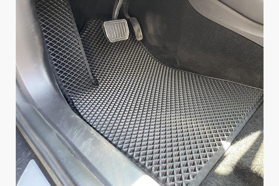 Tesla Model 3 2017- EVA Fußmatten (schwarz) Image
