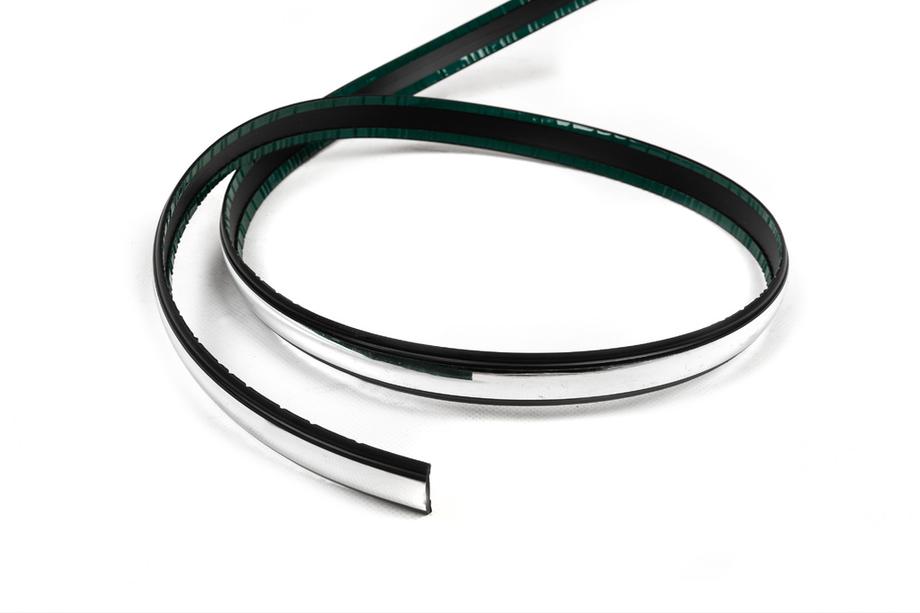 Schwarze Türschutzleiste mit Chromstreifen Meterware sal35 (1 Meter, 26 mm) Image