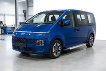 Hyundai Staria 2021- Seitenschweller Vision New Grey (2 Stk., Aluminium) Foto 1