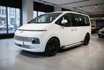 Hyundai Staria 2021- Trittbretter Rainbow (2 Stk., Aluminium) Foto 1