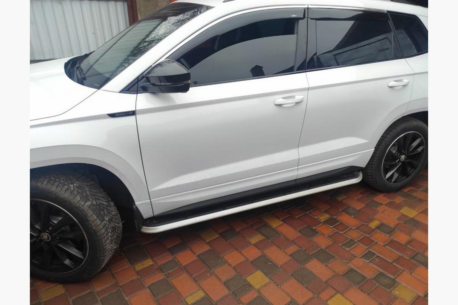 Skoda Karoq 2018- Seitenschweller OEM V2 (2 Stk, Alu) Image