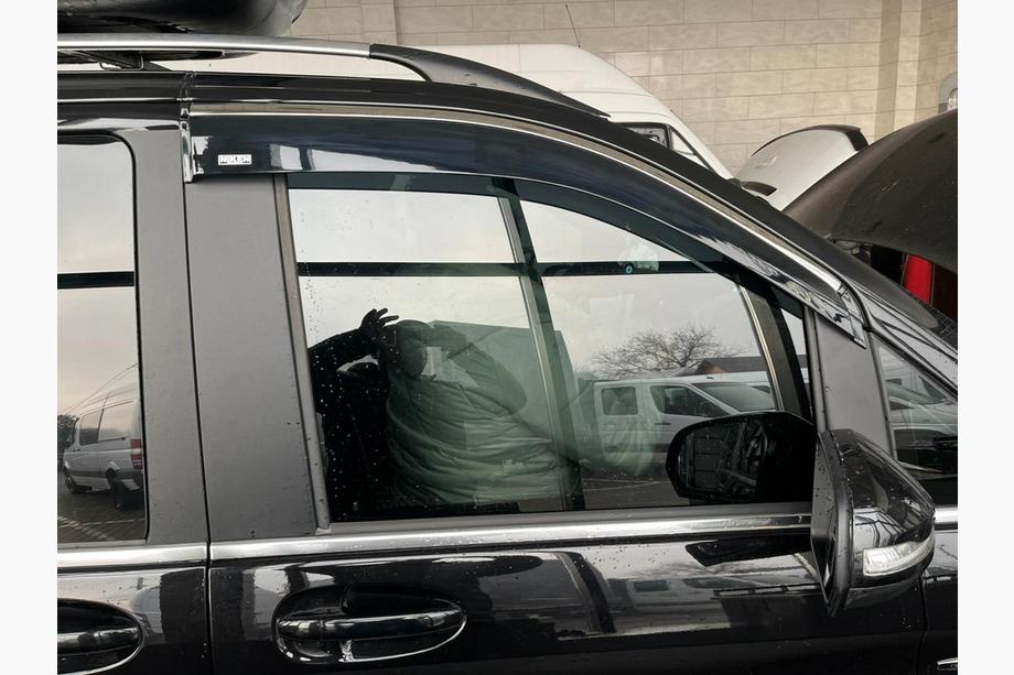 Mercedes Vito/V-class W447 2014- Windabweiser mit Chromleiste (2 Stk, Niken) Foto 1